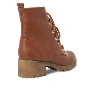 Chase + Chloe Shoes - Women's Lace Up Stacked Heel Cognac Combat Boot Chase + Chloe Shoes - Women's Lace Up Stacked Heel Cognac Combat Boot